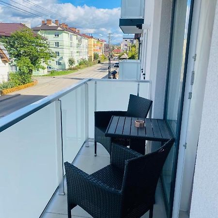 Luxury Queen Câmpulung Moldovenesc Exterior foto