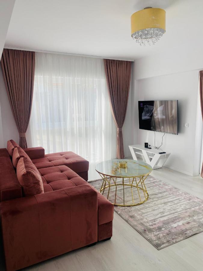 Luxury Queen Câmpulung Moldovenesc Exterior foto